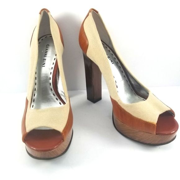 Gianni Bini Shoes - Gianni Bini Tan Off White Ecru Heels Size 9.5.  S766